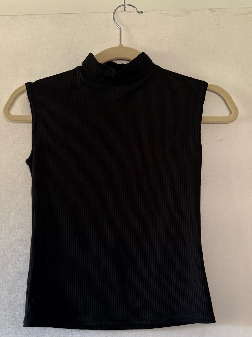 Ribbed Sleeveless Mock Neck Top
